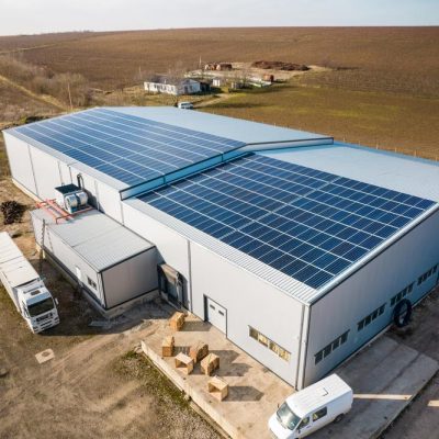 commercial solar installer